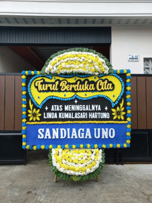 Papan Bunga Duka di Gilubandu